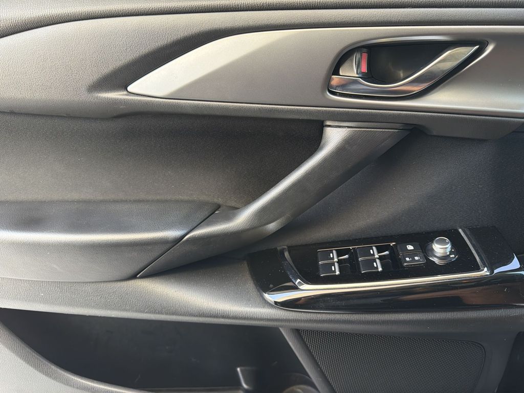 Thumbnail: 2020 Mazda CX-9 - 28