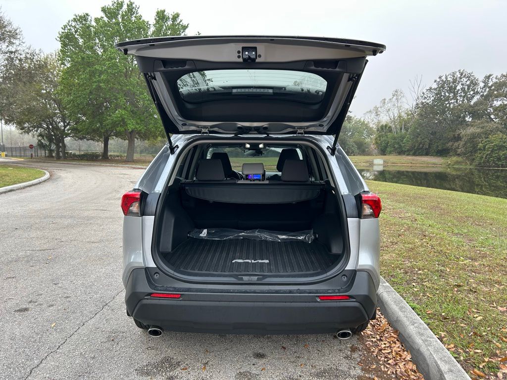 Thumbnail: 2025 Toyota RAV4 - 10