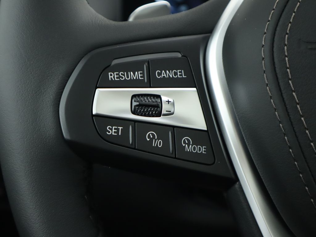 Thumbnail: 2026 BMW X5 - 11