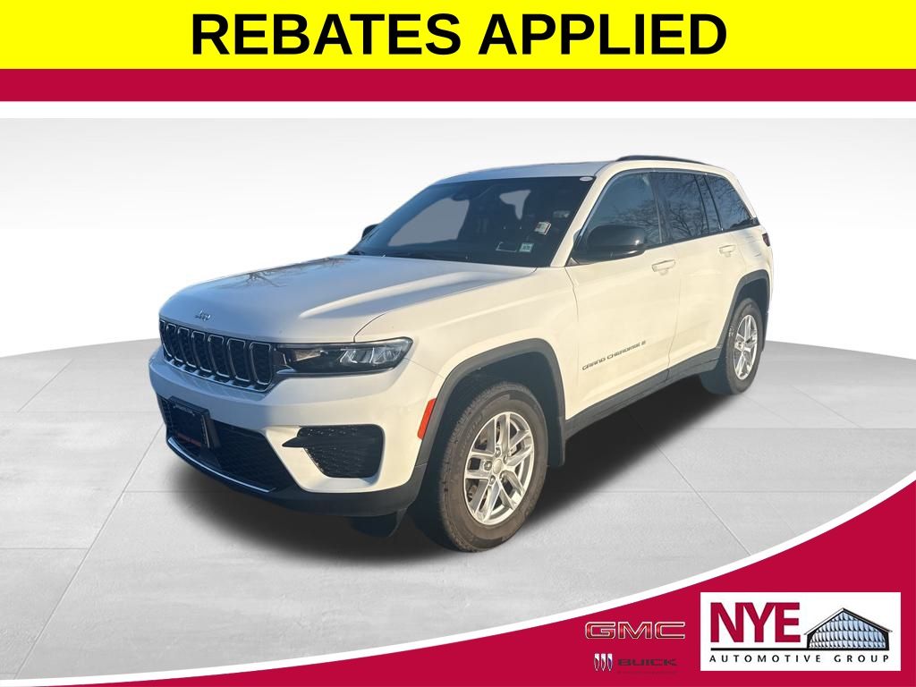 2025 Jeep Grand Cherokee Laredo 4WD