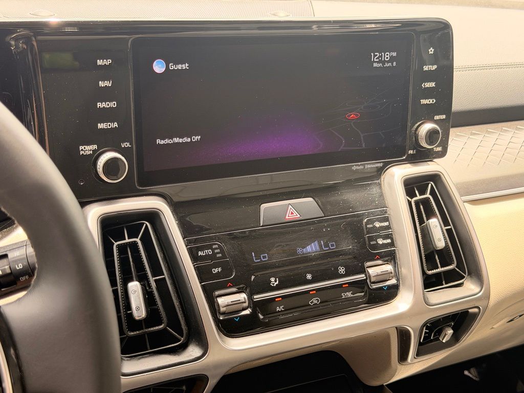 2022 Kia Sorento S Silver - Jim Hudson Acura - Image 32
