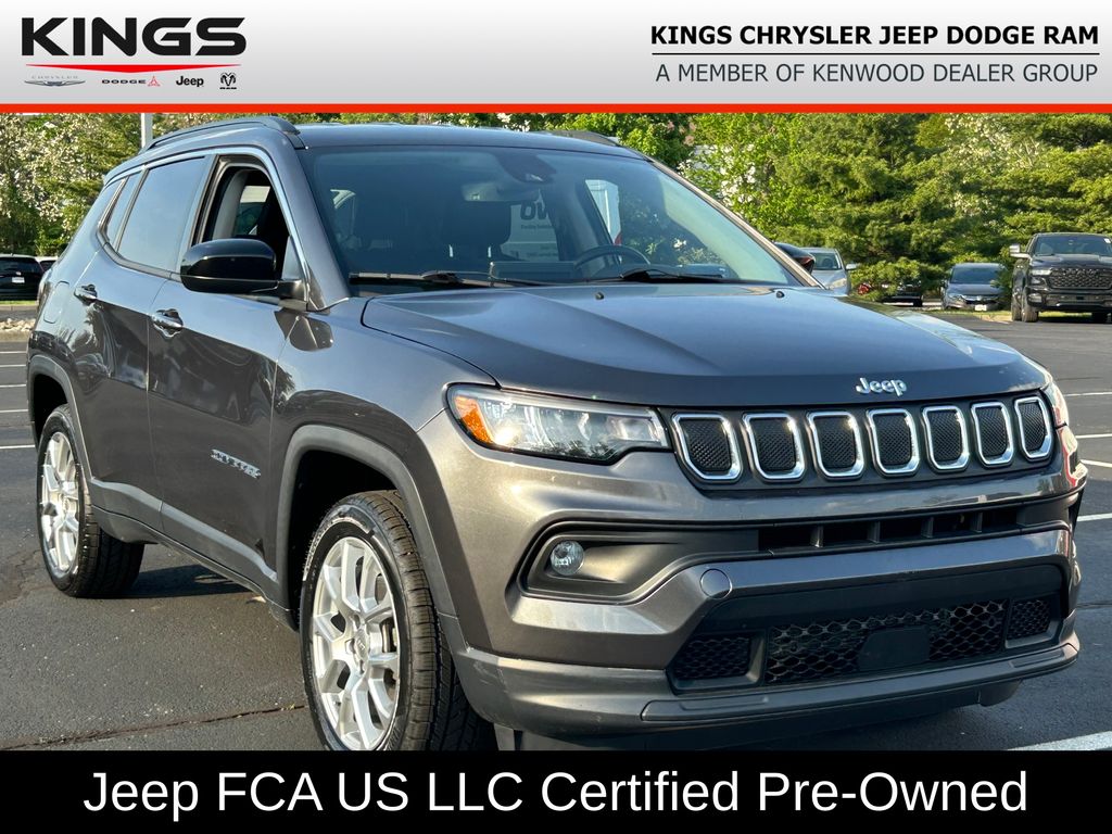 Gray (Granite Crystal Metallic Clearcoat) 2022 Jeep Compass SUV / Crossover Four-Wheel Drive 9-Speed Automatic
