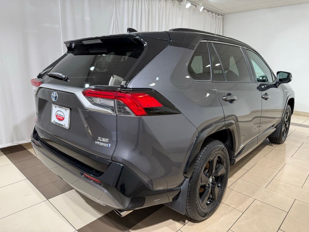Thumbnail: 2019 Toyota RAV4 - 5