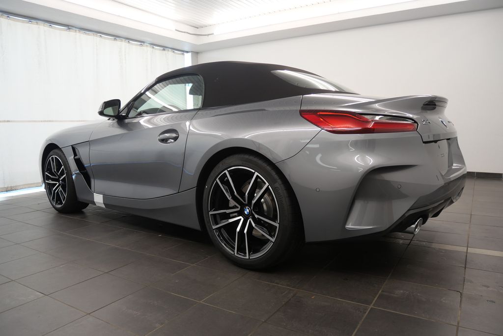 2025 BMW Z4 sDrive30i 4