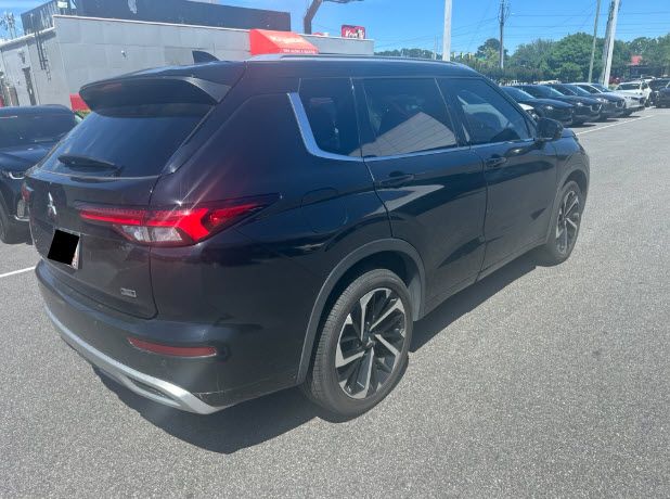 2022 Mitsubishi Outlander SEL Special Edition 2WD