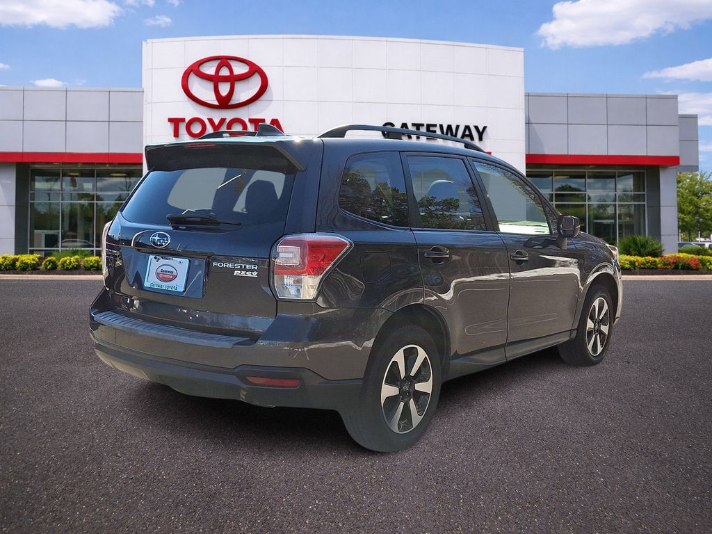 Thumbnail: 2017 Subaru Forester - 5