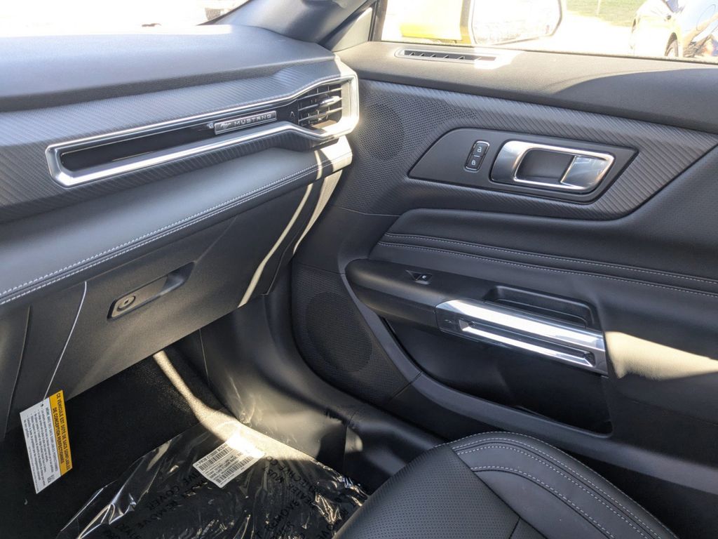 2025 Ford Mustang EcoBoost Premium Fastback