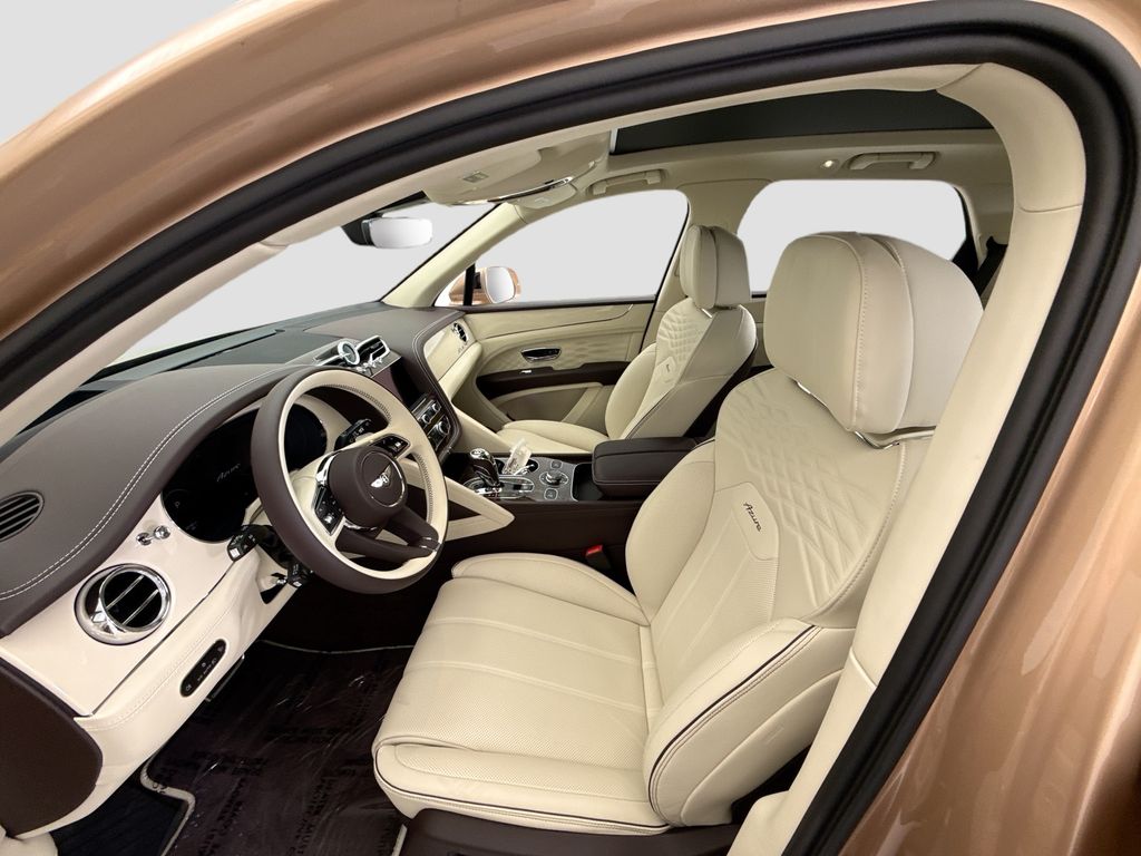 Thumbnail: 2026 Bentley Bentayga - 18