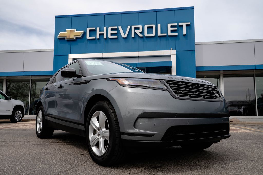 2025 Land Rover Range Rover Velar P250 S's photo