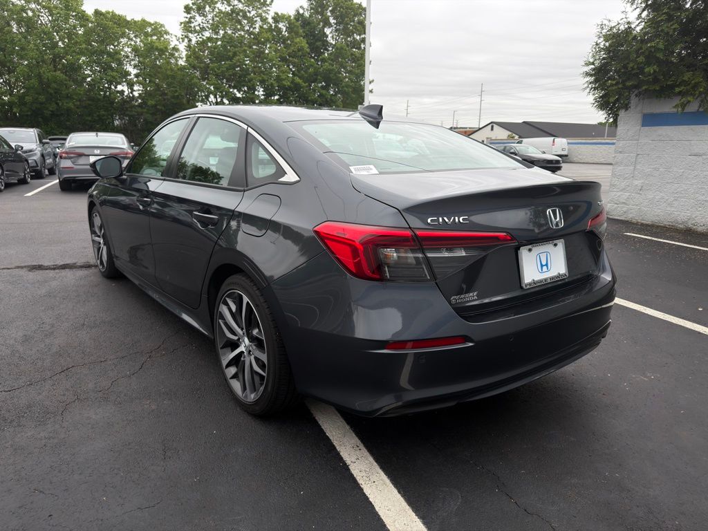 Thumbnail: 2023 Honda Civic - 3