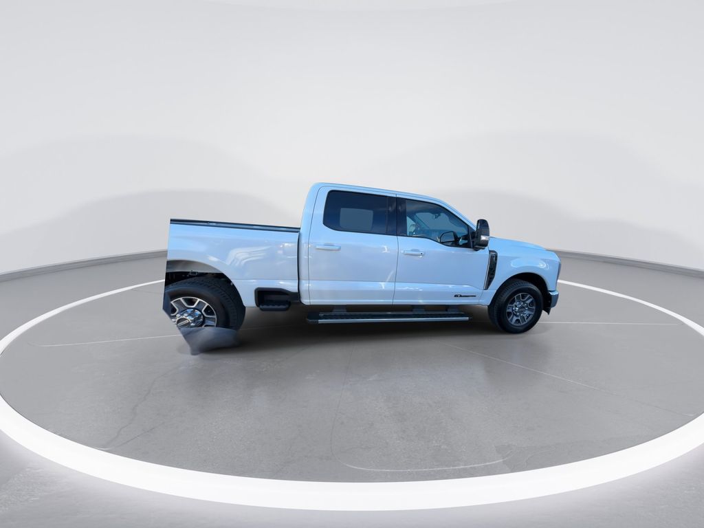 New 2026 Star White Metallic Tri-Coat Ford F-250® Lariat® image 9