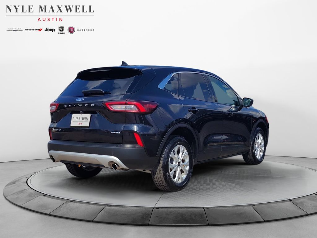 Used Car 2023 Ford Escape  Active For Sale Under $25,000 In Austin, Texas