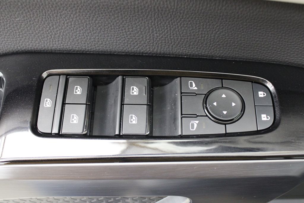 new 2026 Nissan Pathfinder car, priced at $41,610