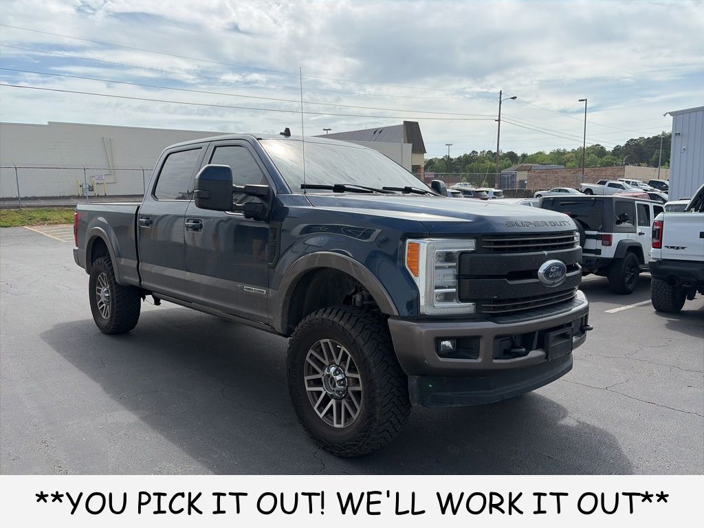 Brown 2019 Ford F-250 Super Duty King Ranch Crew Cab 4WD Pickup Truck Four-Wheel Drive 6-Speed Automatic