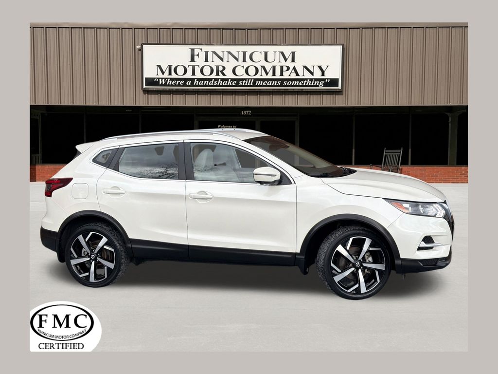 Pearl White Tricoat 2022 Nissan Rogue Sport SL AWD SUV / Crossover All-Wheel Drive Continuously Variable Transmission