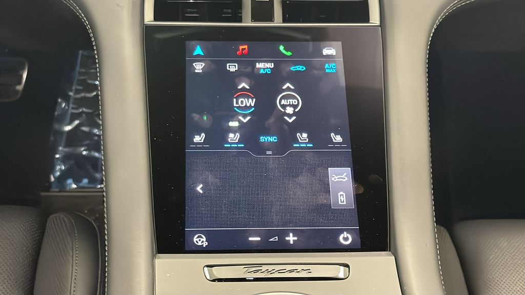 Thumbnail: 2025 Porsche Taycan - 29