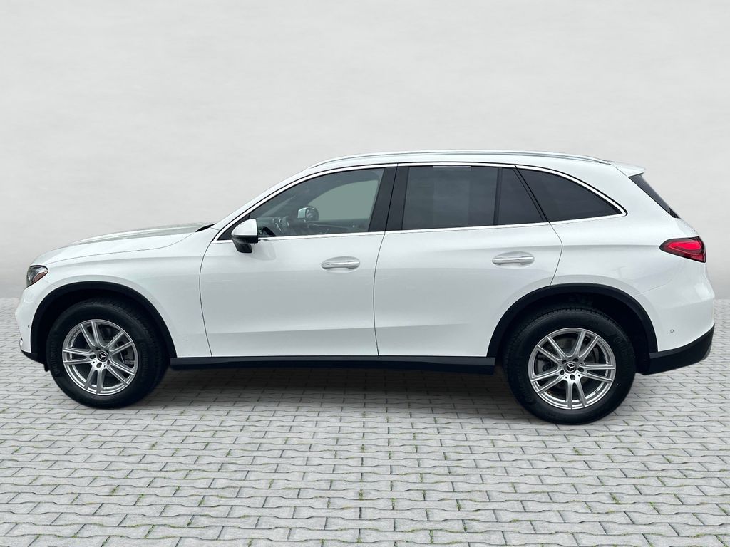 Thumbnail: 2026 Mercedes-Benz GLC - 8