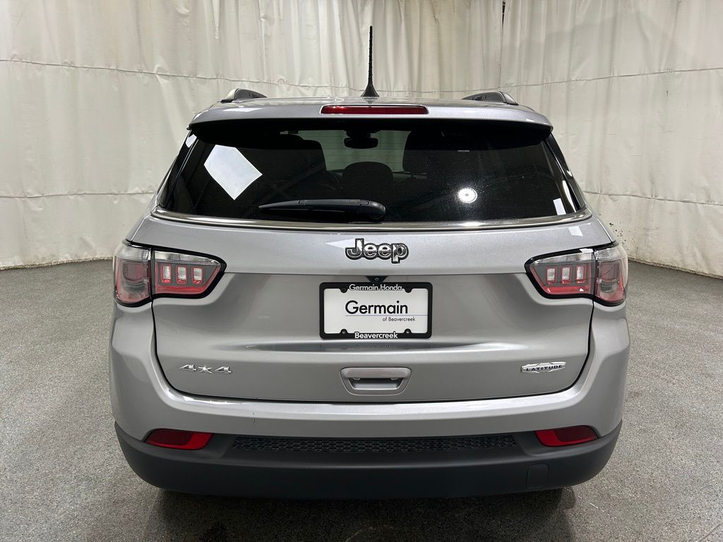2022 Jeep Compass Latitude photo 6