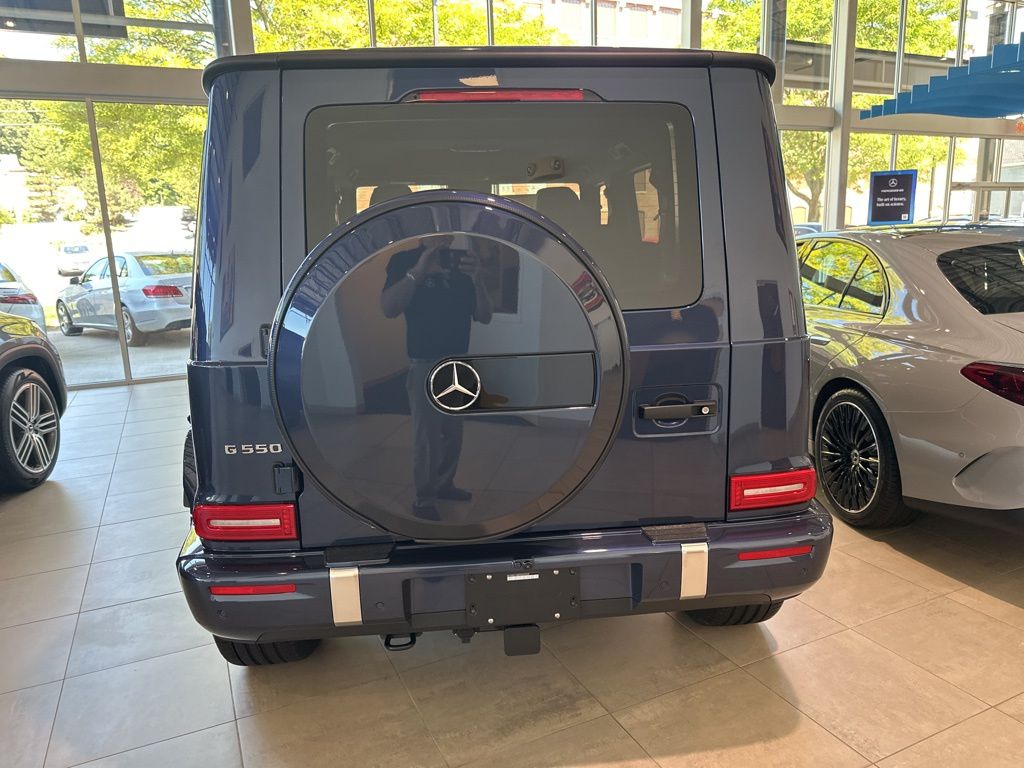 2025 Mercedes-Benz G-Class G 550 5