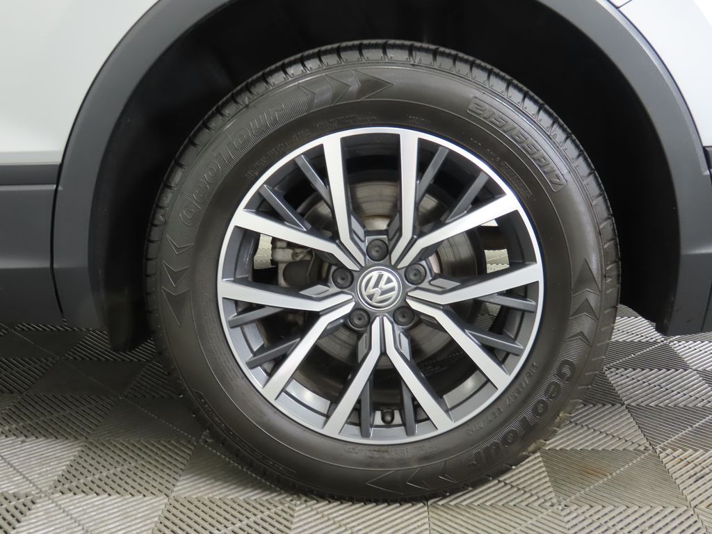 2019 Volkswagen Tiguan 2.0T 32