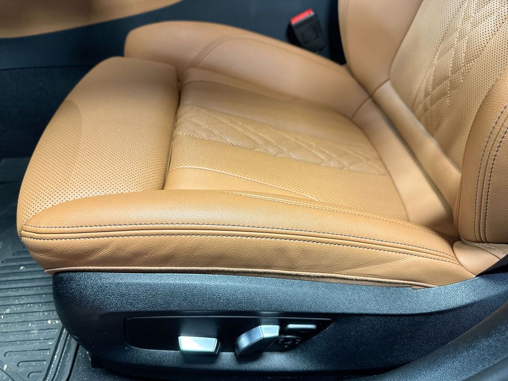 2023 BMW 5 Series 530i xDrive 4