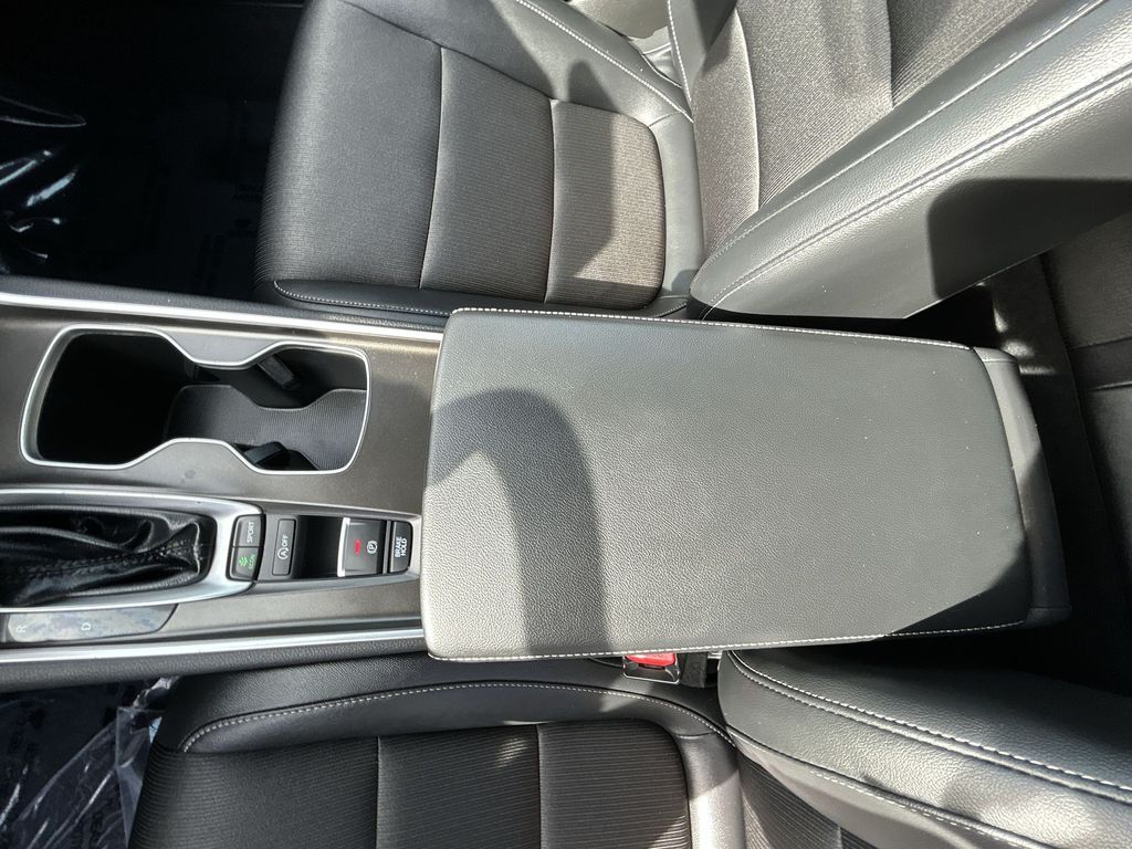 Thumbnail: 2022 Honda Accord - 21