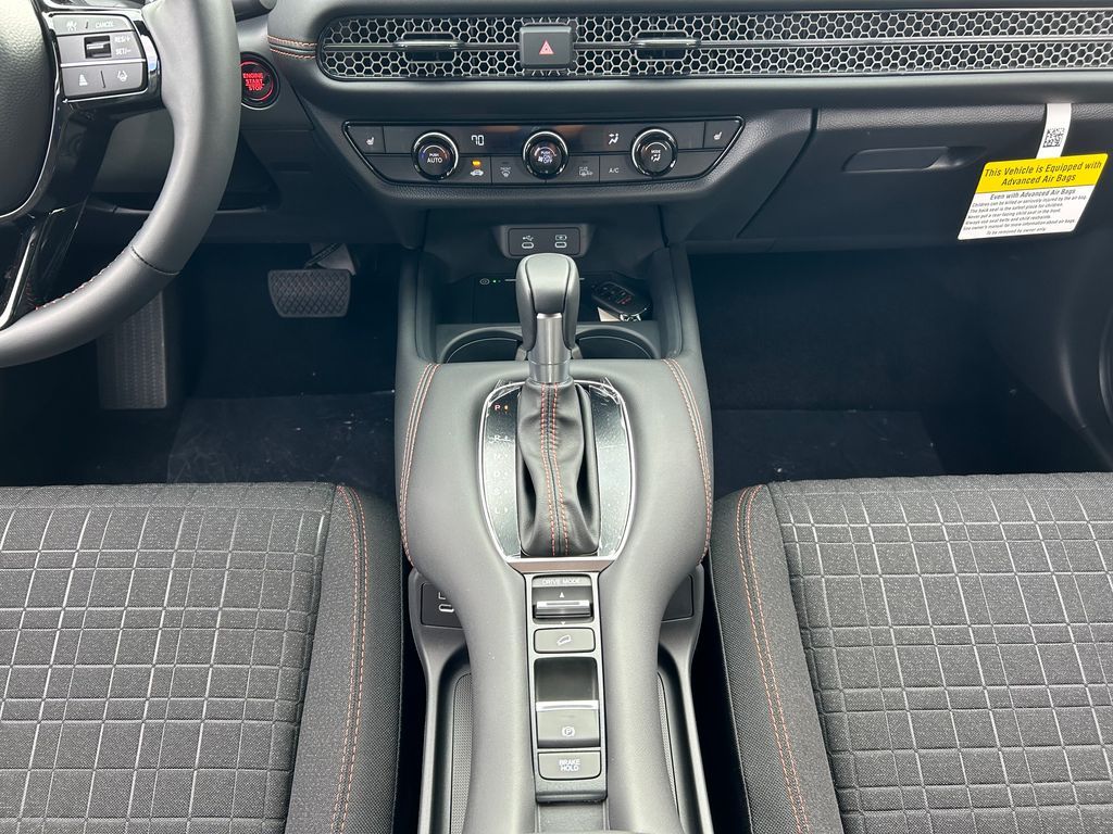Thumbnail: 2027 Honda HR-V - 15