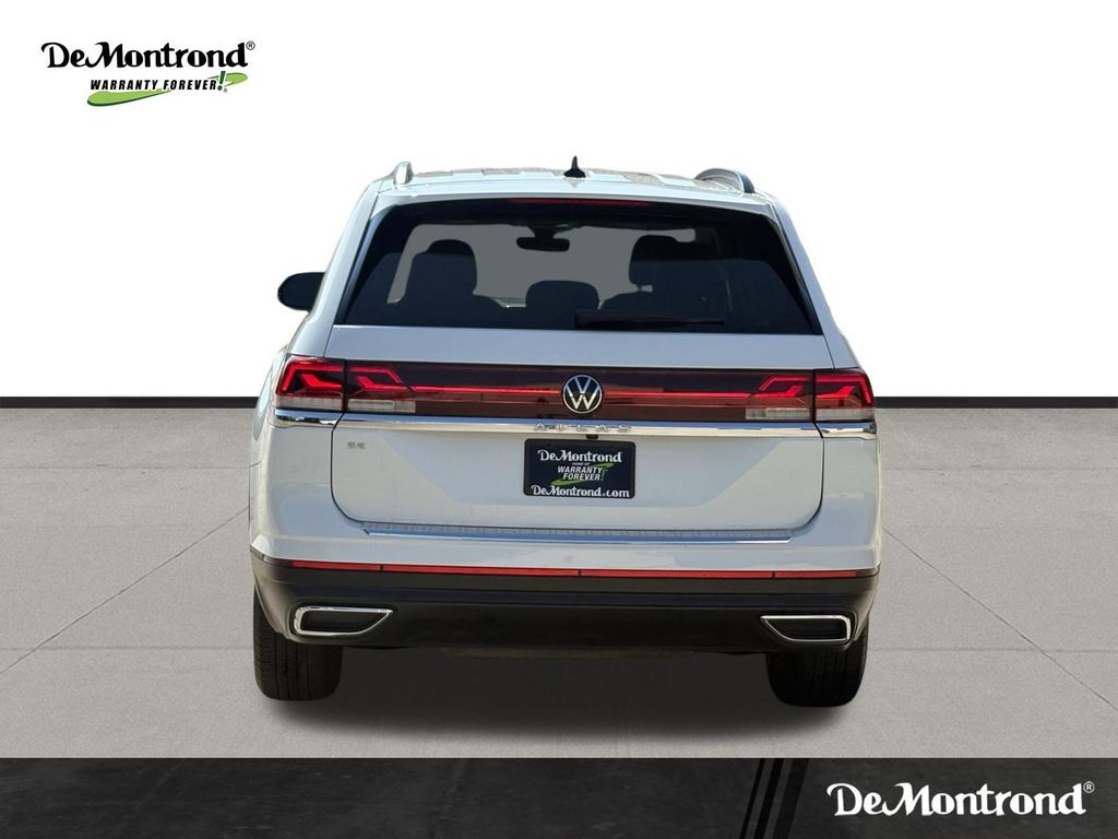 2024 Volkswagen Atlas 2.0T SE  at Big Star Chrysler Jeep Dodge Ram 