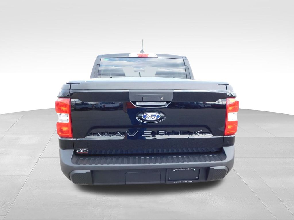 View vehicle photo 4