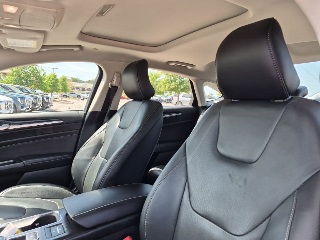 Used Car 2019 Ford Fusion Hybrid  Titanium For Sale Under $20,000 In Austin, Texas