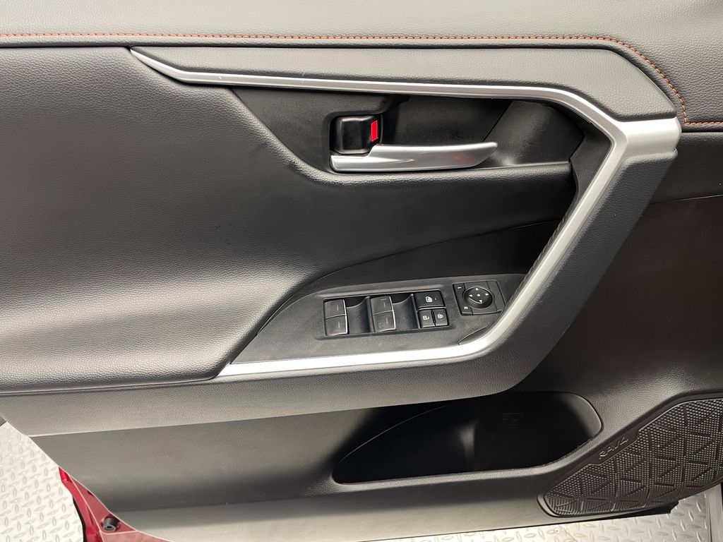 2023 Toyota RAV4 Adventure 10