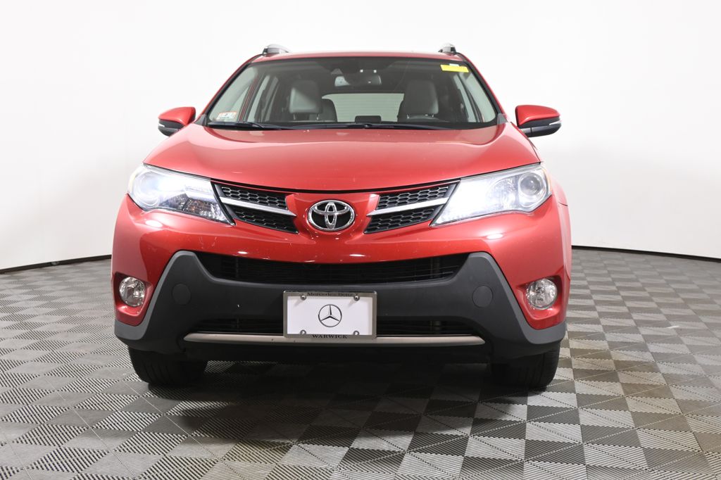 Thumbnail: 2015 Toyota RAV4 - 10