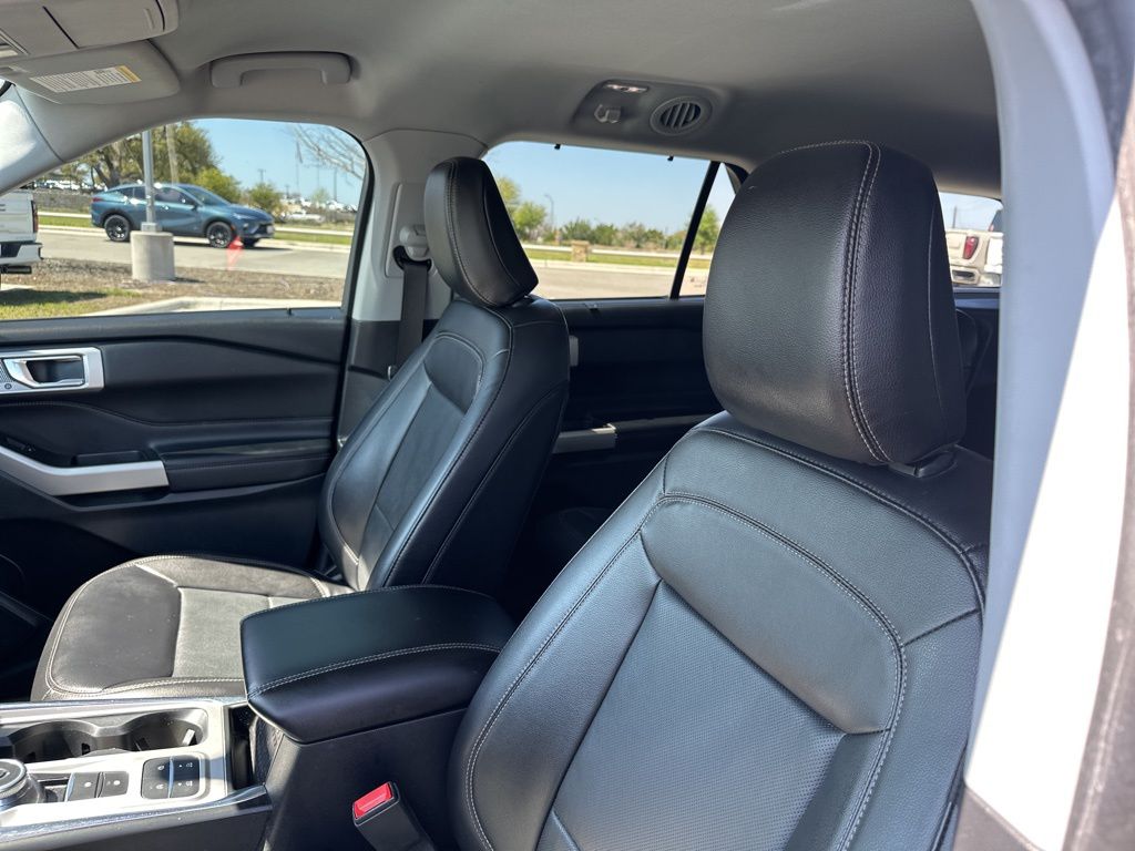 Used Car 2021 Ford Explorer  Limited For Sale Under $25,000 In Austin, Texas