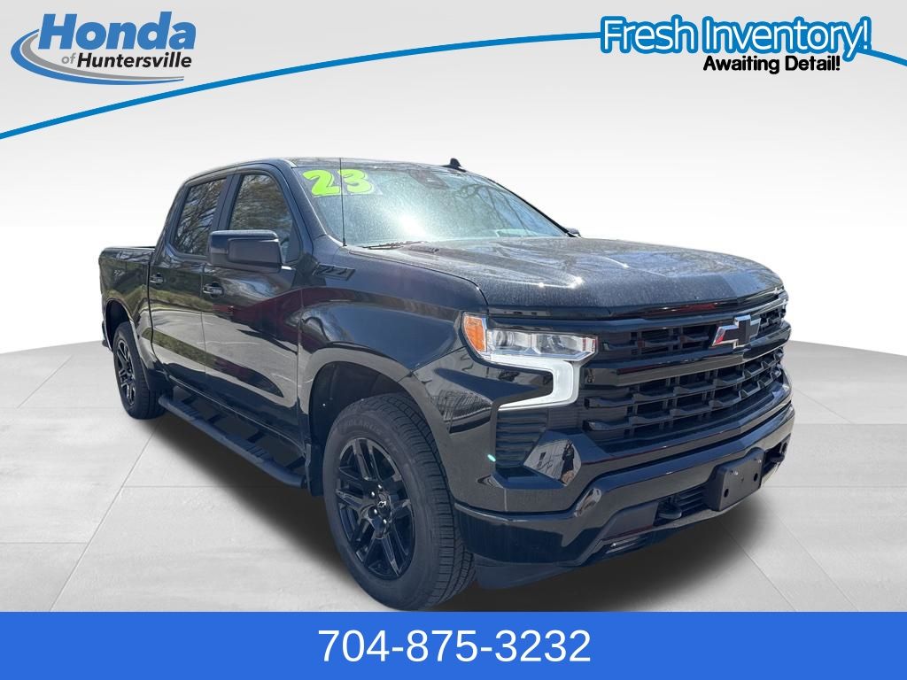 2023 Chevrolet Silverado 1500 RST Crew Cab 4WD