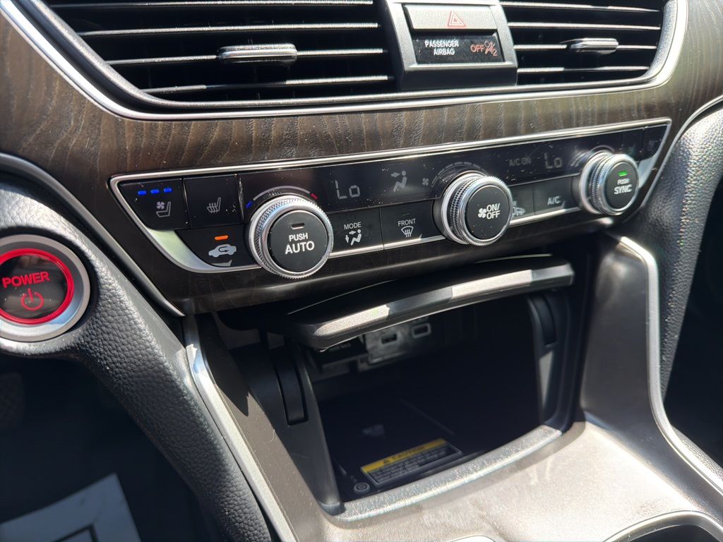 Thumbnail: 2021 Honda Accord - 32