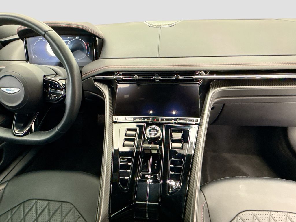 2025 Aston Martin DB12 Base - Photo 13
