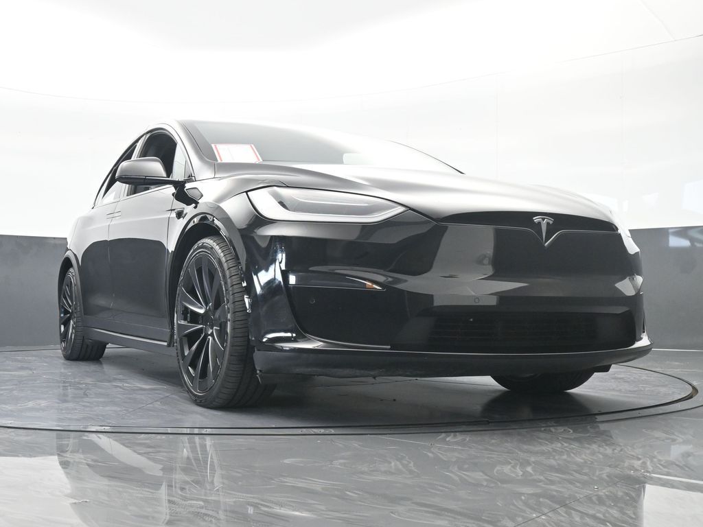 Used 2022 Black Tesla Plaid image 59