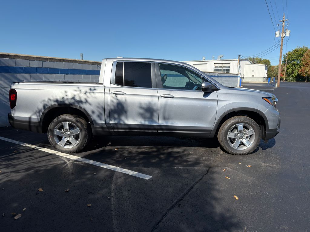 Thumbnail: 2026 Honda Ridgeline - 6
