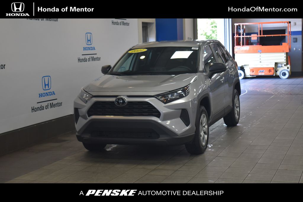 2022 Toyota RAV4 LE -
                Mentor, OH