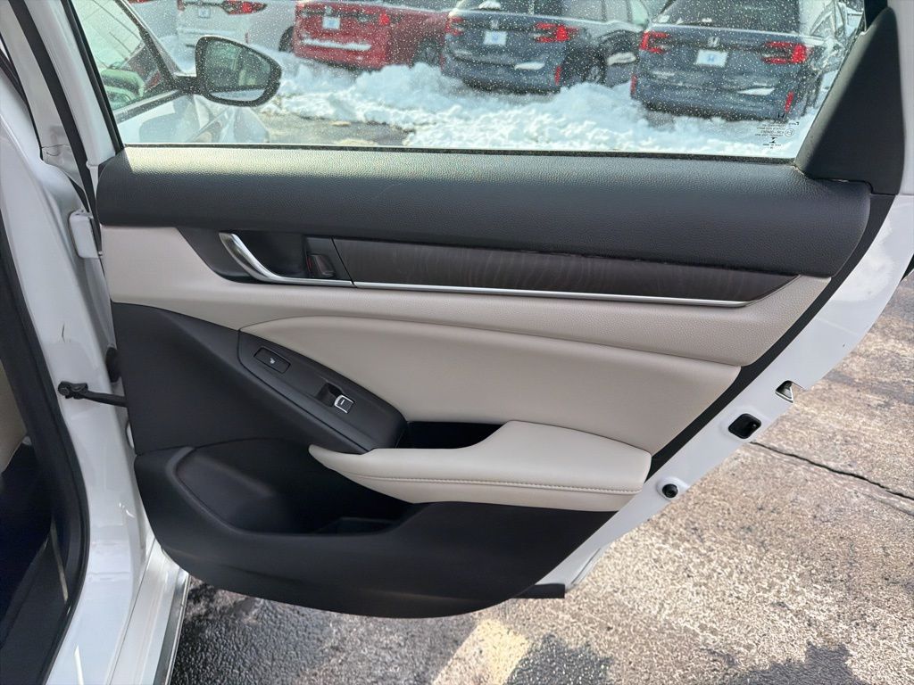 Thumbnail: 2021 Honda Accord - 24