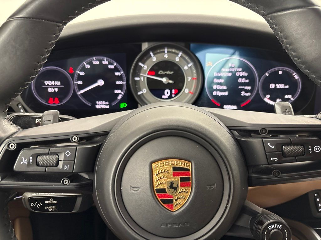 Thumbnail: 2022 Porsche 911 - 21