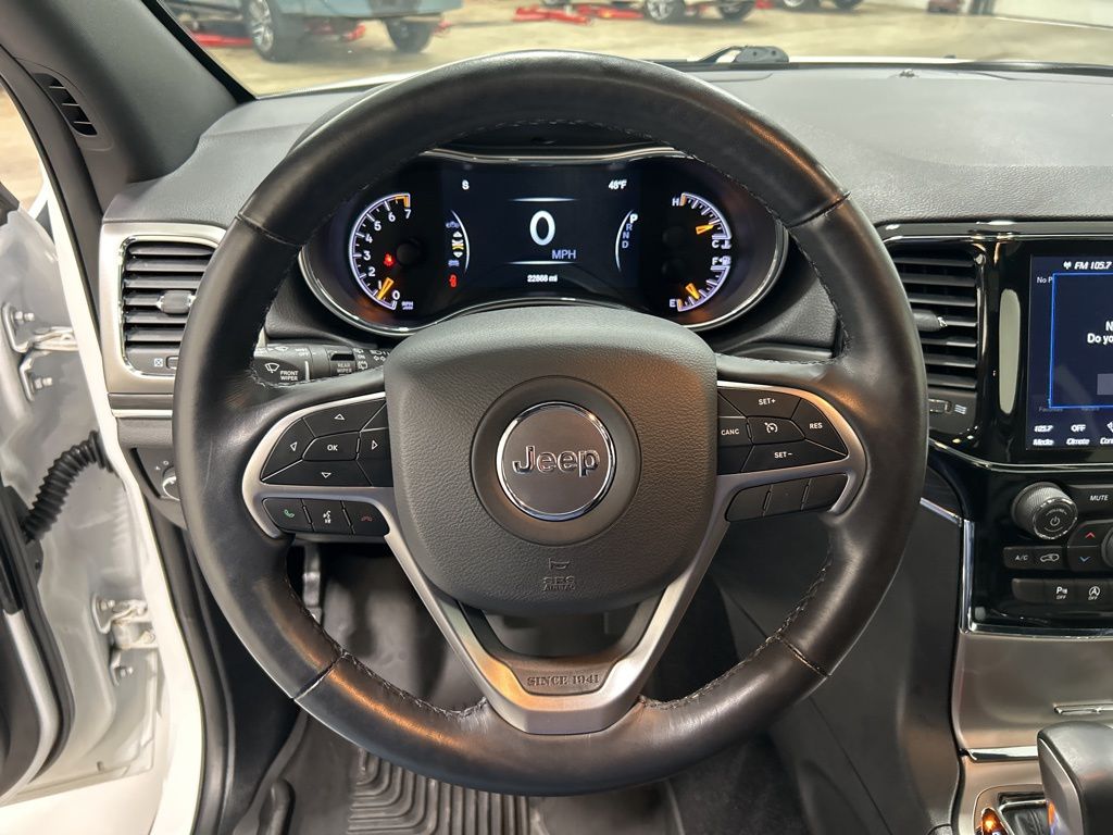 used 2021 Jeep Grand Cherokee car, priced at $29,411