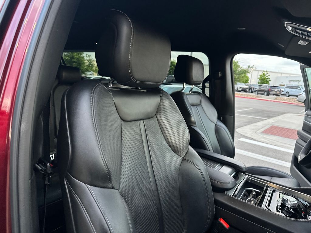 Used Car 2023 Jeep Wagoneer L  Series Ii For Sale Under $35,000 In Austin, Texas