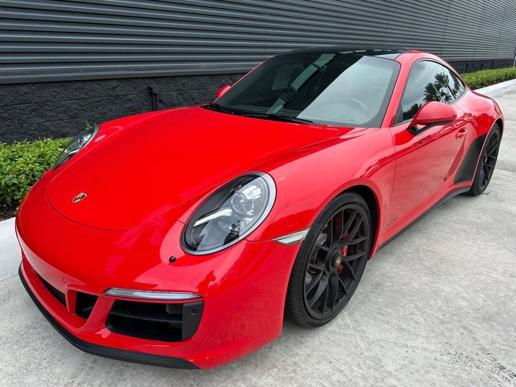 Thumbnail: 2018 Porsche 911 - 6