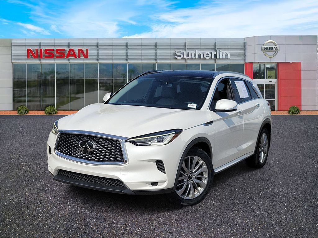  2023 INFINITI QX50 Luxe FWD   