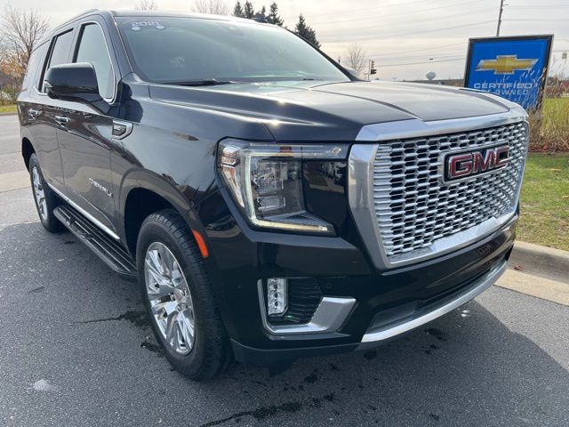 2021 GMC Yukon Denali 2