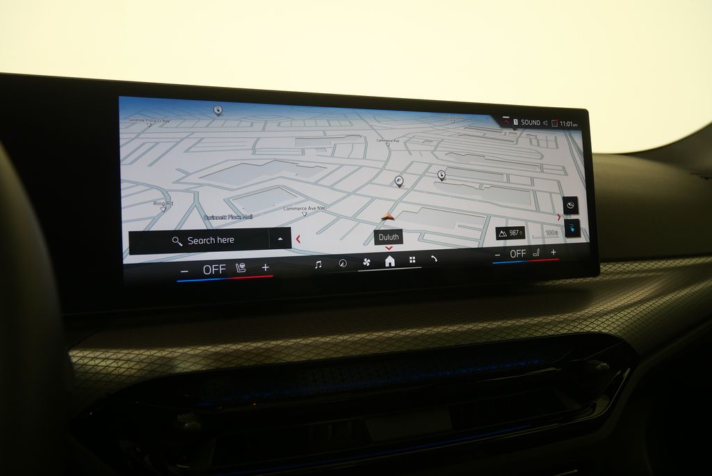 Thumbnail: 2025 BMW i4 - 25