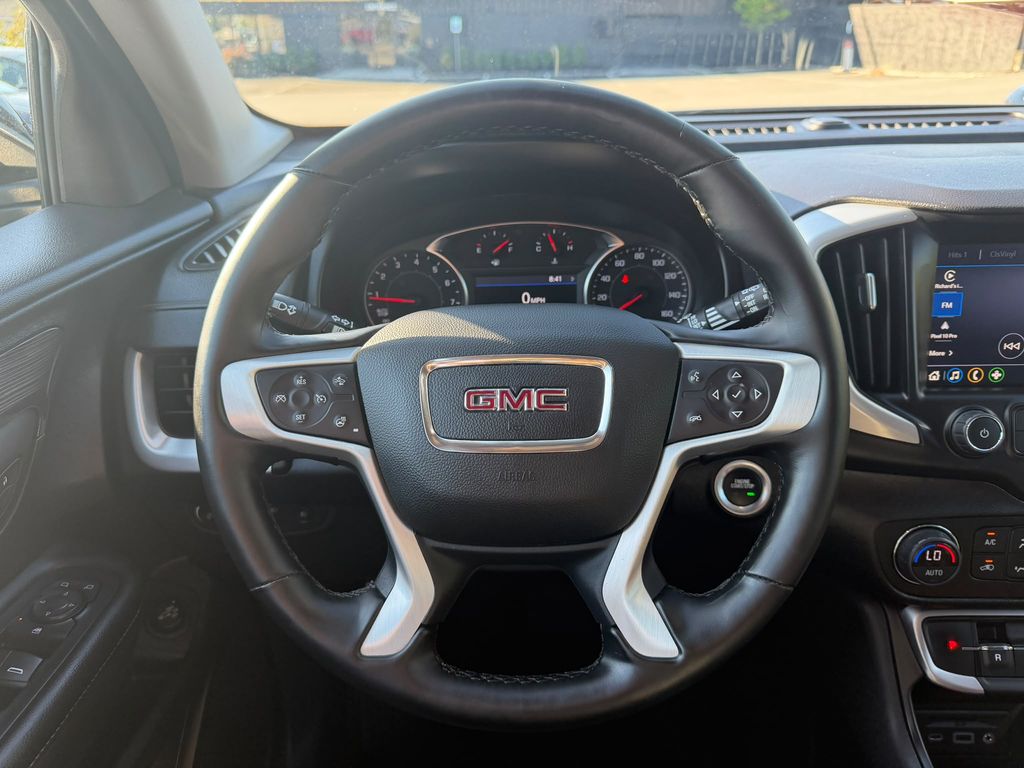 Used 2024 GMC Terrain SUV