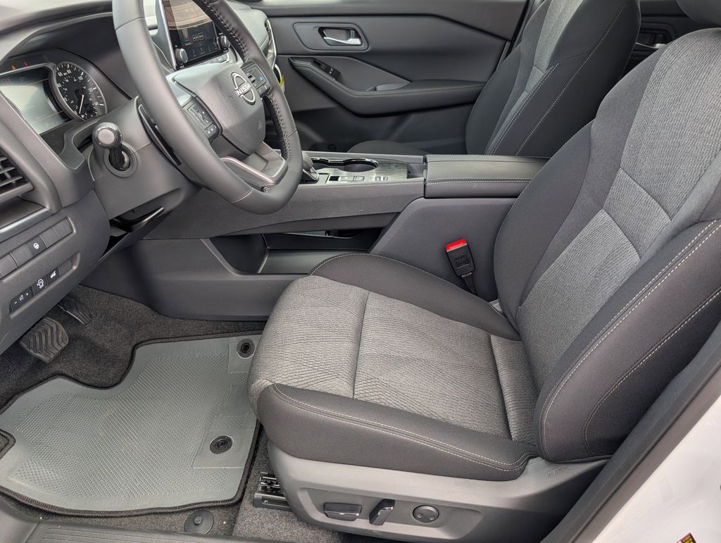 New 2026 Nissan Rogue SUV