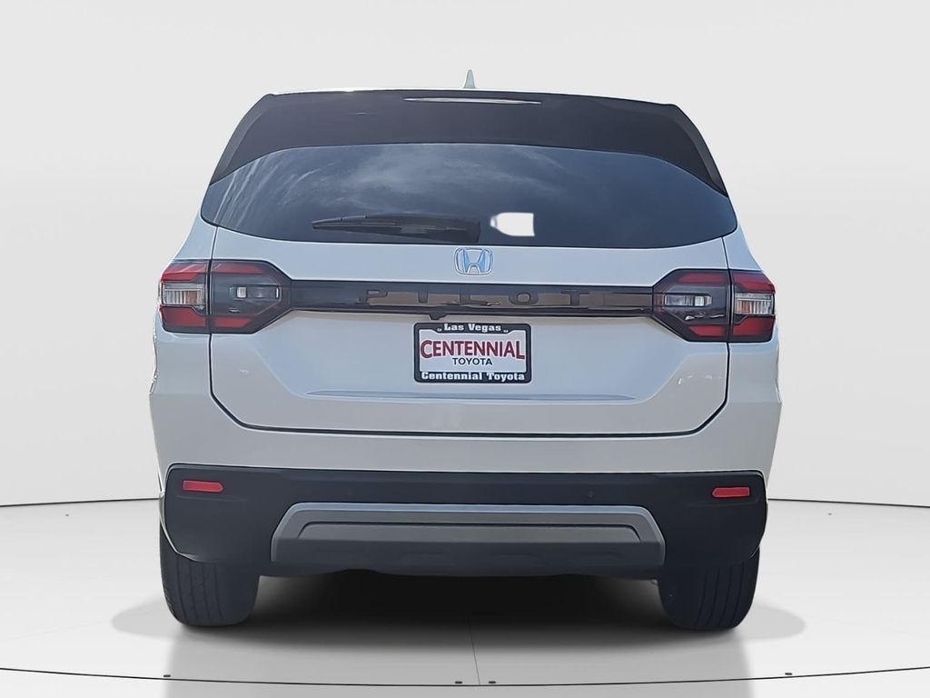 Used 2025 Honda Pilot SUV